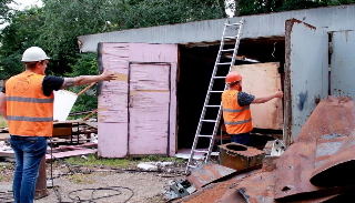 Демонтаж гаражей в Канске, цена от 1749 руб. – услуги под ключ от 2Землекопа-Кнс